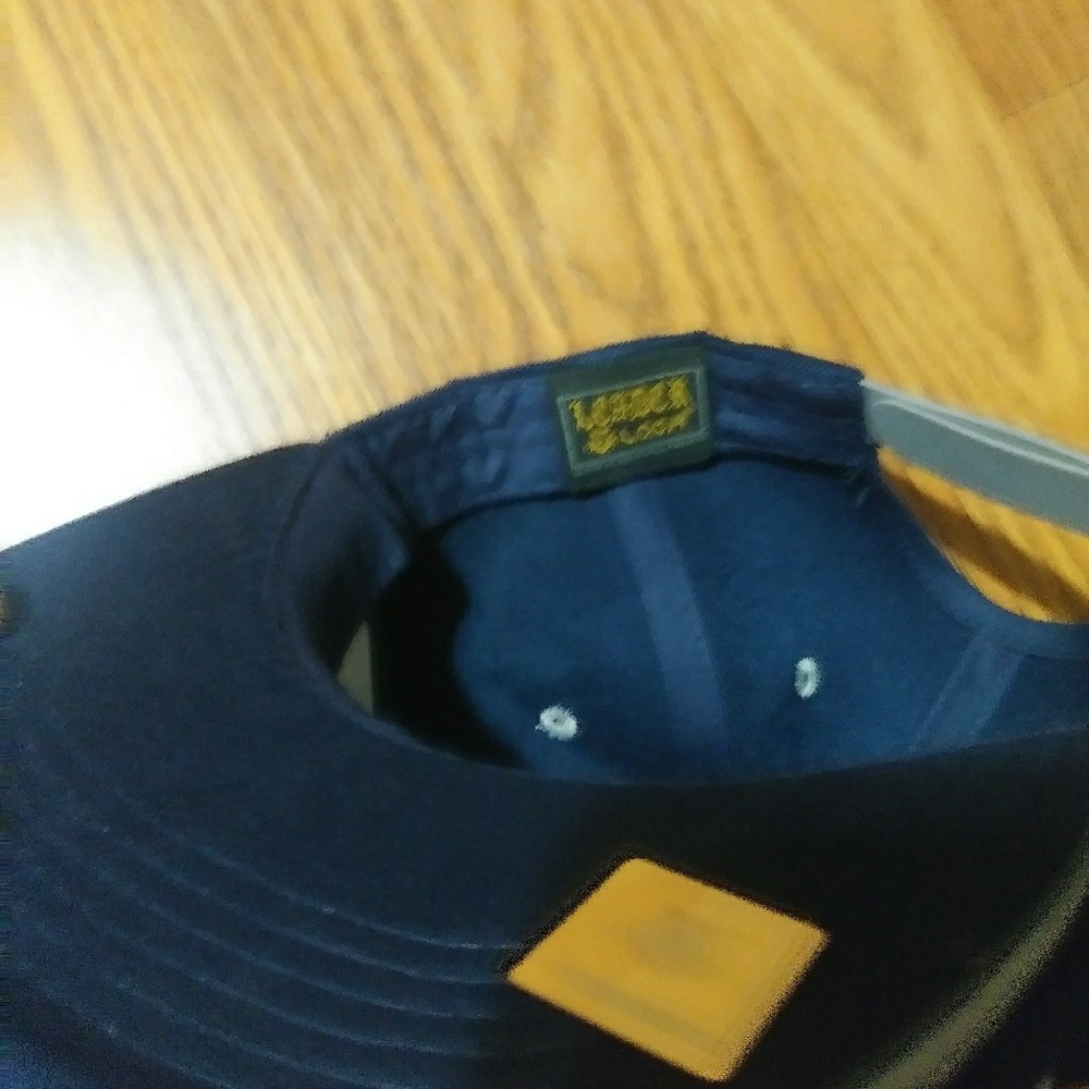 Multi Color Hat/Cap - Picture 5 of 6